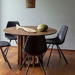 2100158-3-matbord-BARLET-valnöt-Dutchbone