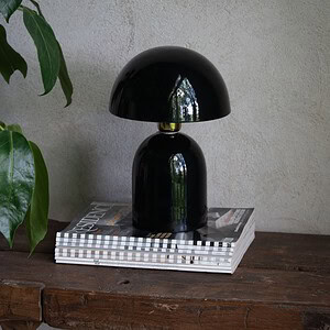 ROME bordslampa svart från Wikholm form