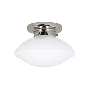 Taklampa HULDA i nickel från Strömshaga, med vackert opalvitt glas, monterad i ett badrum.