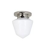 Närbild på badrumslampa SIGNE från Strömshaga i nickel och vitt opalglas. Lampan har en tidlös design med droppformat glas och en förnicklad metallbas. Perfekt för badrum och uterum.