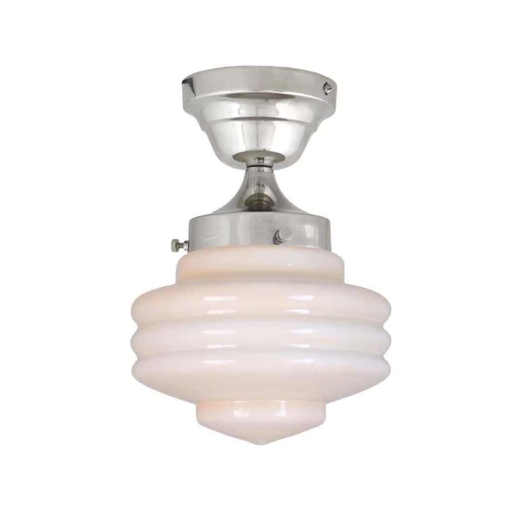 Taklampa i opalglas beige med rundade former och fäste i blank nickel – taklampa i opalglas beige.