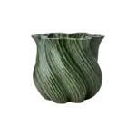 Grön TWIST vas från Affari of Sweden med elegant vriden form