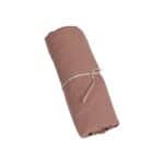 Underlakan ekologisk bomull Terracotta 240×260 cm – hoprullat och bundet med snöre