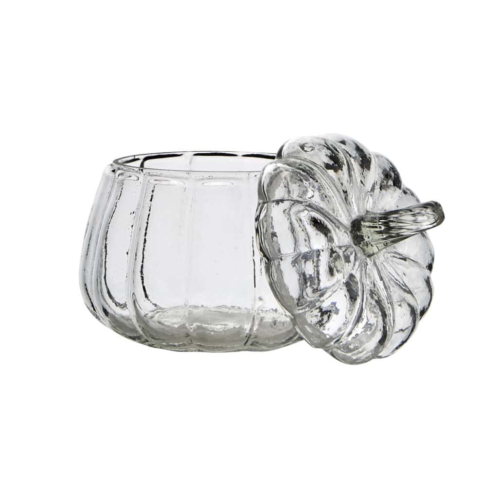 Liten klar glasskål i form av pumpa med locket bredvid – PUMPKIN från Affari of Sweden.